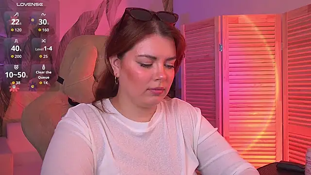 دردشة KeytSilvas الجنسية المباشرة