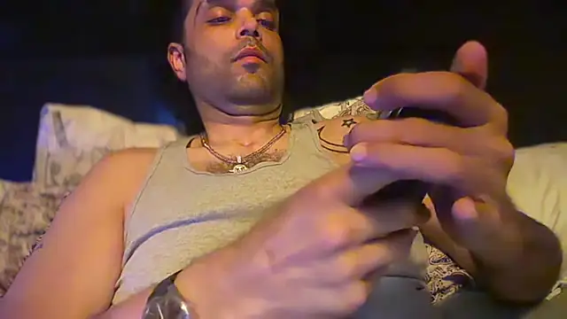 icebergslim281's Live XXX Chat