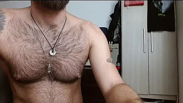 DominanThewolff: онлайн-секс-чат