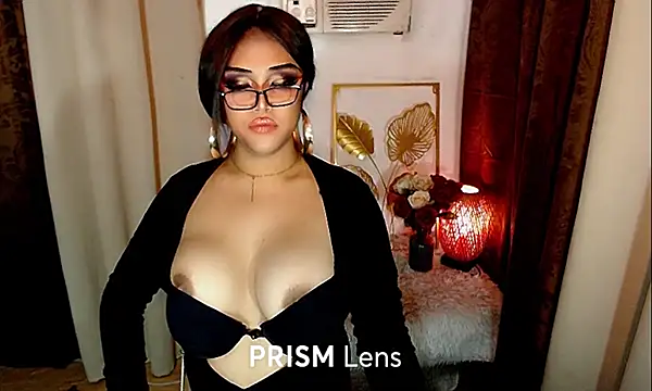 MonstercockDomix Adlı Modelin Canlı XXX Sohbeti