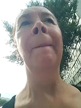 Celine_Faer1 élő XXX-chatje