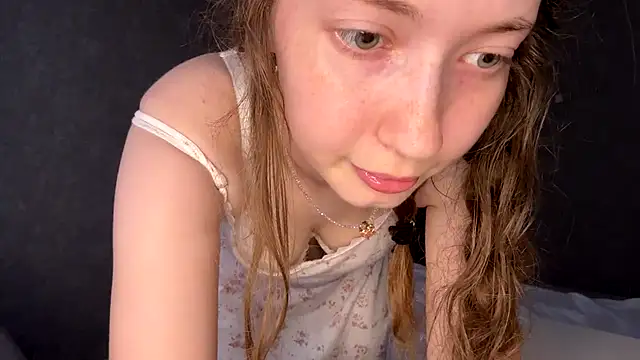 Emily_Mur_ 라이브 XXX 채팅