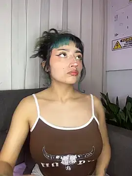 baby_akuma's Live XXX Chat