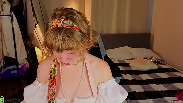 VioletDesiree's Live XXX Chat