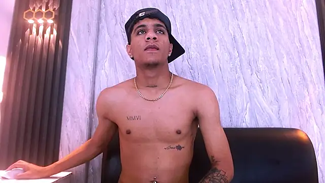 _Thiago12 – Naživo XXX chat