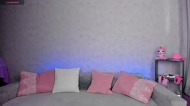 XXX chat uživo modela Fire__Dancer