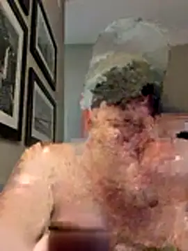 sneakypeteyo1 webcam show