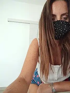 Akemi_rossi – Live XXX-chat