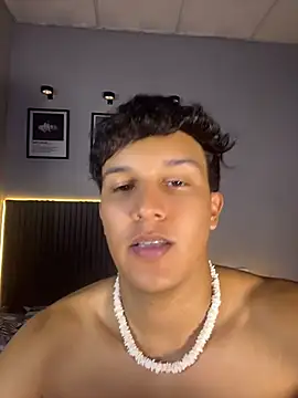 Živý XXX chat Leo_Savage_