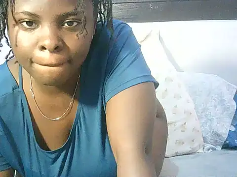 XXX chat uživo modela Inaya_Kiara