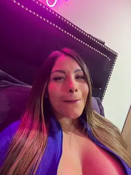 sexyyykloee – Live XXX-chat