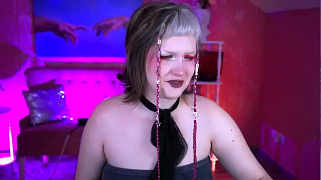ViolettWoods' Live XXX Chat