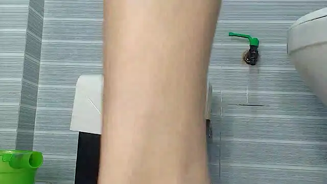 Lauda-aa Chat XXX in diretta