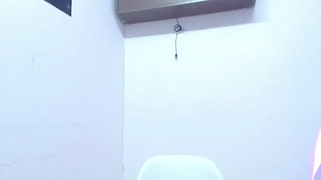 XXX chat uživo modela BearishMajor