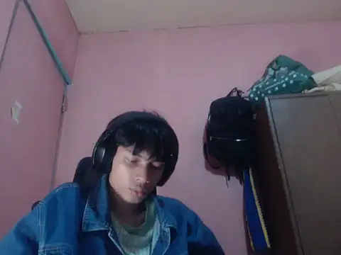 Chat XXX ao vivo de Kyoshi_19