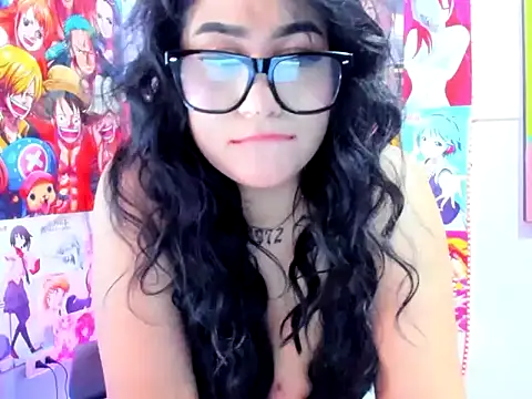 Chat XXX en directo de Emma_Collins0