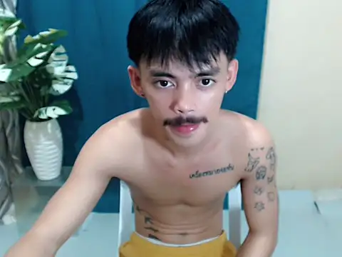 urhunky_boy: απευθείας συνομιλία ΧΧΧ
