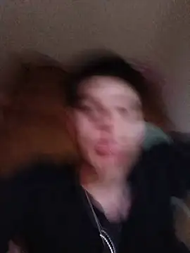 Oliver_LA Chat XXX in diretta
