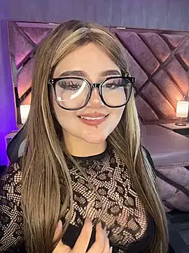 Chat XXX en directo de lya_nekko_