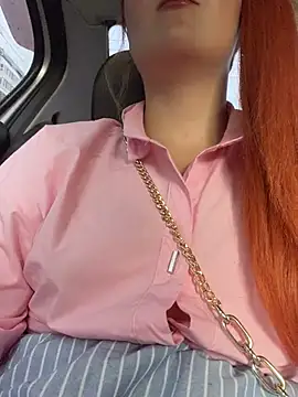 XXX chat uživo modela AdelRich