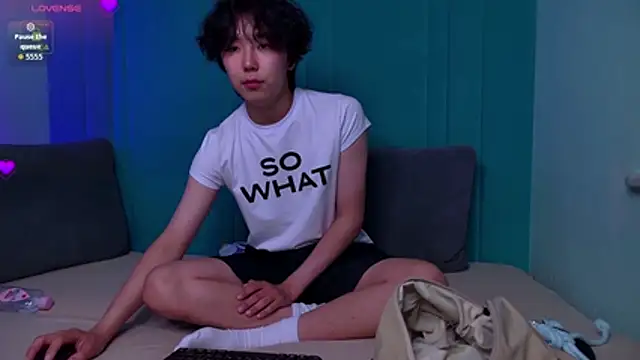 HeejinWang Adlı Modelin Canlı XXX Sohbeti