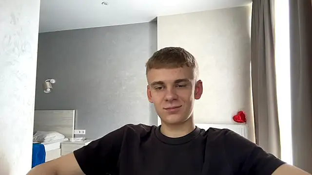 Вебкам-шоу SoloFury