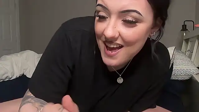 altravenn's Live XXX Chat
