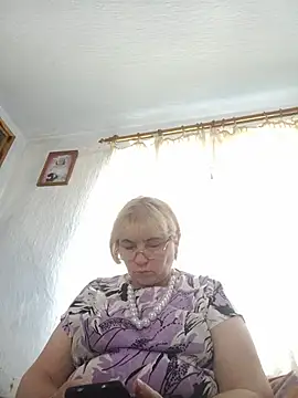 Elena_Beautiful784's Live XXX Chat