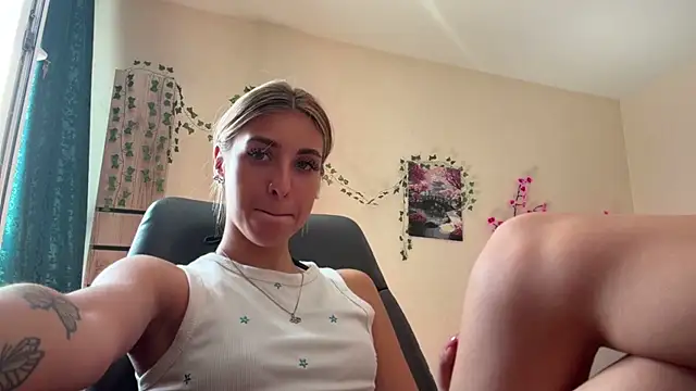 Rossy_S Live XXX-Chat