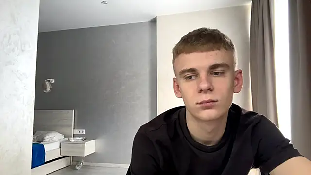 SoloFury Live XXX-Chat
