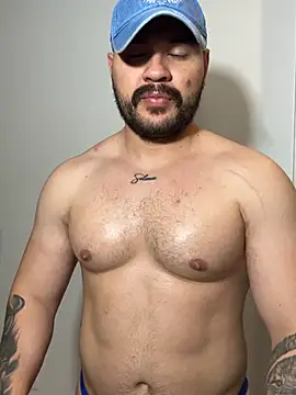 Chatroom XXX en direct de Axel_Dominus