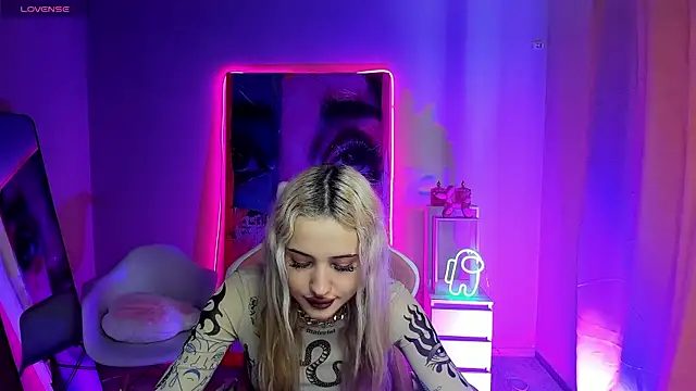 LaslyAngel: онлайн-секс-чат