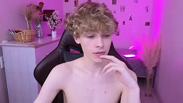 Chat XXX ao vivo de kevingarsiaa