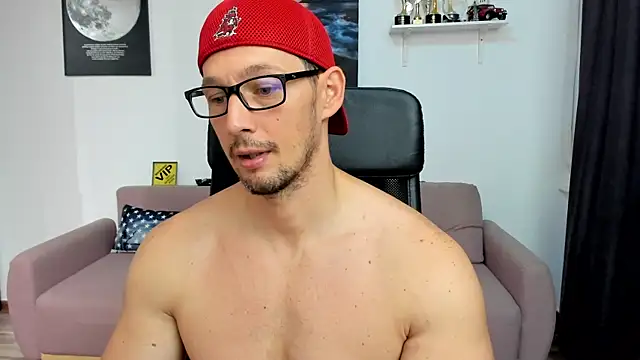 Chat +18 de BrutusK08 ao vivo