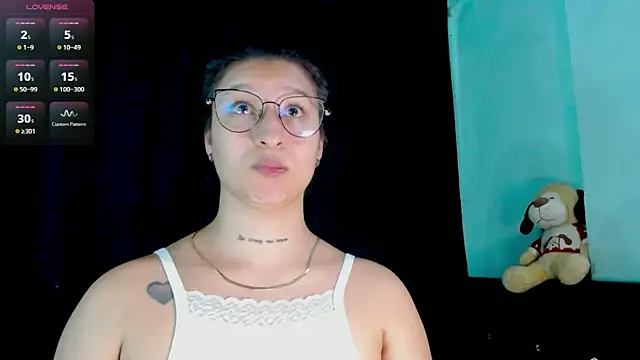 EVAH_LEE_ Chat XXX in diretta