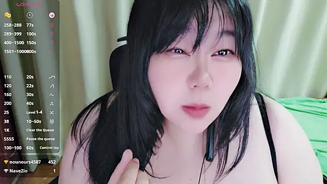 צ'אט XXX בשידור חי של lingling618