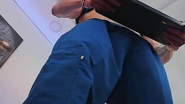 Angelo_Varek XXX чат на живо