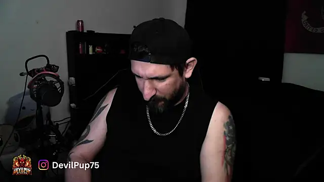DevilPup75_ webcam show