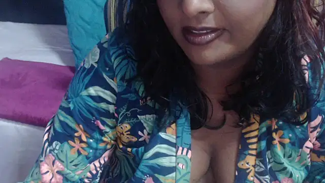 INDIANSIN2 Chat XXX in diretta