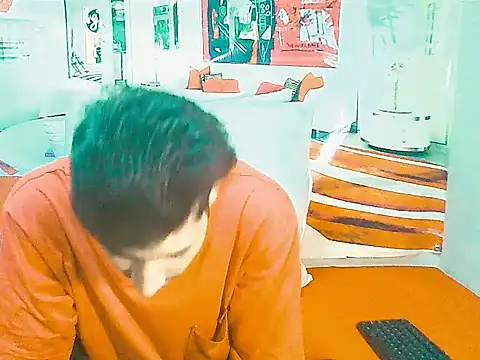 צ'אט XXX בשידור חי של IndianSavageMale