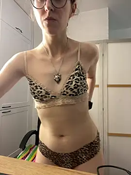 Chat XXX en directo de MartiniiSelenna