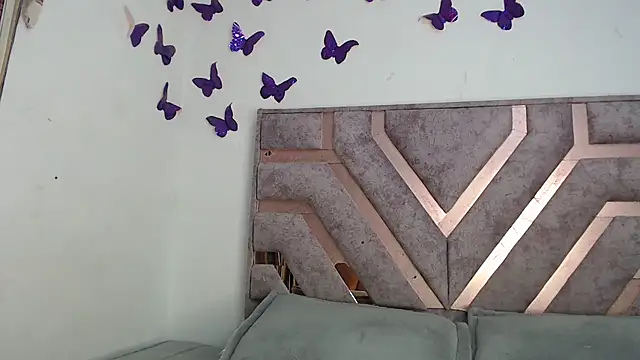 Chat XXX en directo de Anny-Fox
