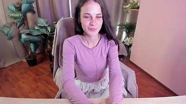 Aishadark Adlı Modelin Canlı XXX Sohbeti