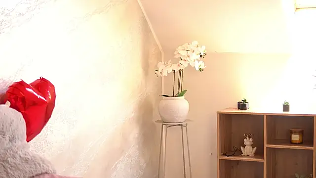 Chat XXX en directo de CassieMiles
