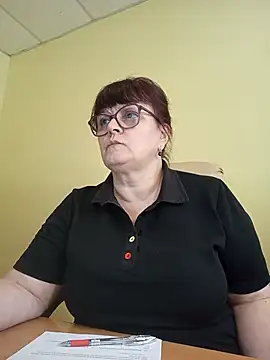 Živý XXX chat BrandiOhNight