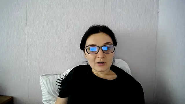 Онлайн чат XXX Shiny_gine