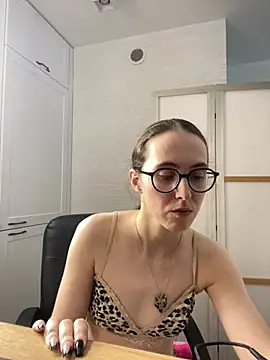 MartiniiSelenna 라이브 XXX 채팅