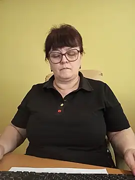 Živý XXX chat BrandiOhNight