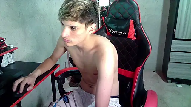 Pablito_Junior11's Live XXX Chat