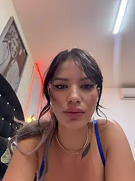 RaniaSnow Live XXX Chat